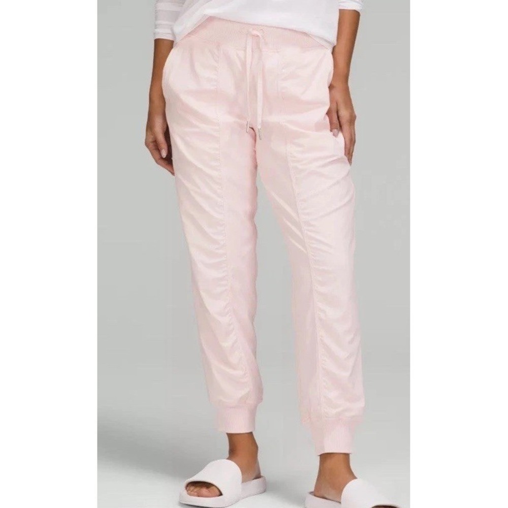 Lululemon Dance Studio Mid-Rise Lined Jogger Pants Strawberry Milkshake 14 EC